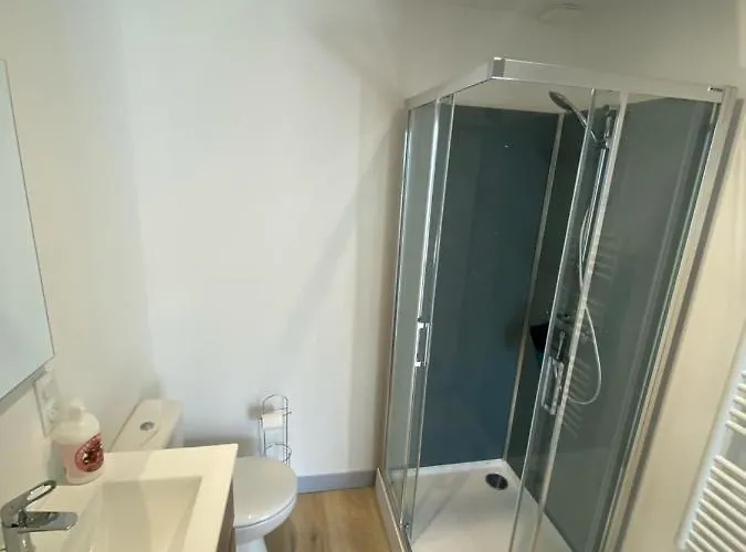 Avec Mezzanine Pour 2 Pers Bréhal